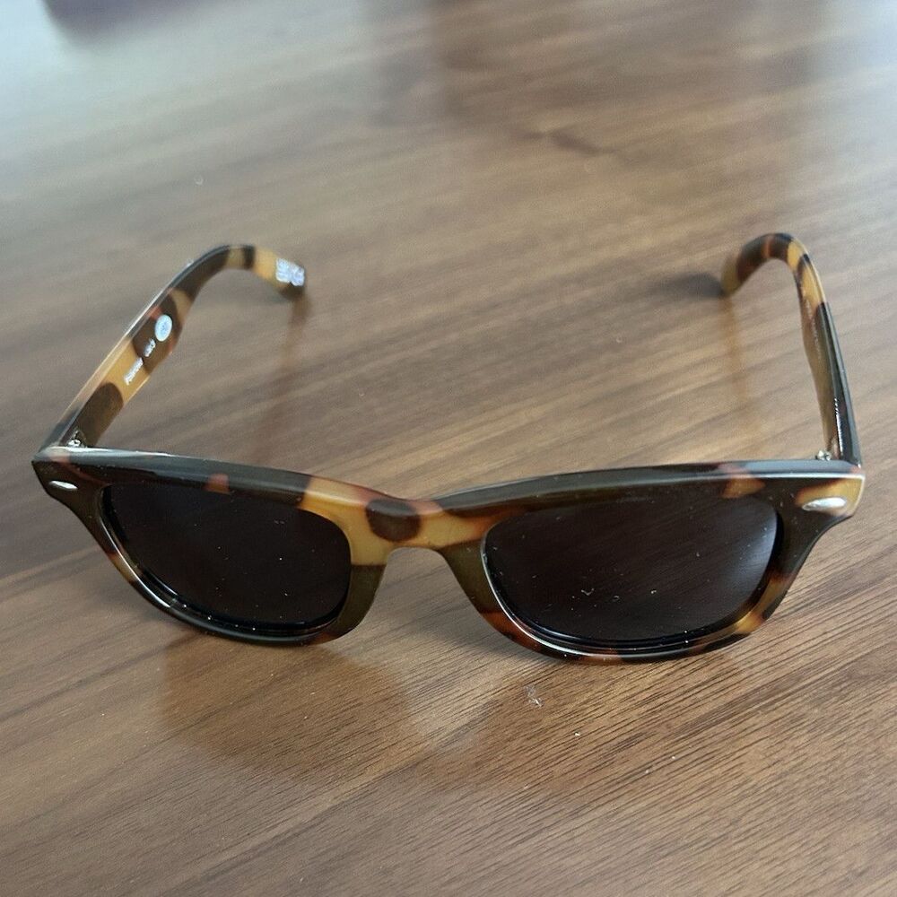 Foster Grant sunglasses SR0624 Polarized Rectangle Tortoise Brown Gray Cat.3 r50